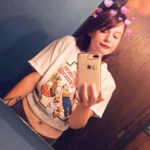 Meet your Posher, Cass